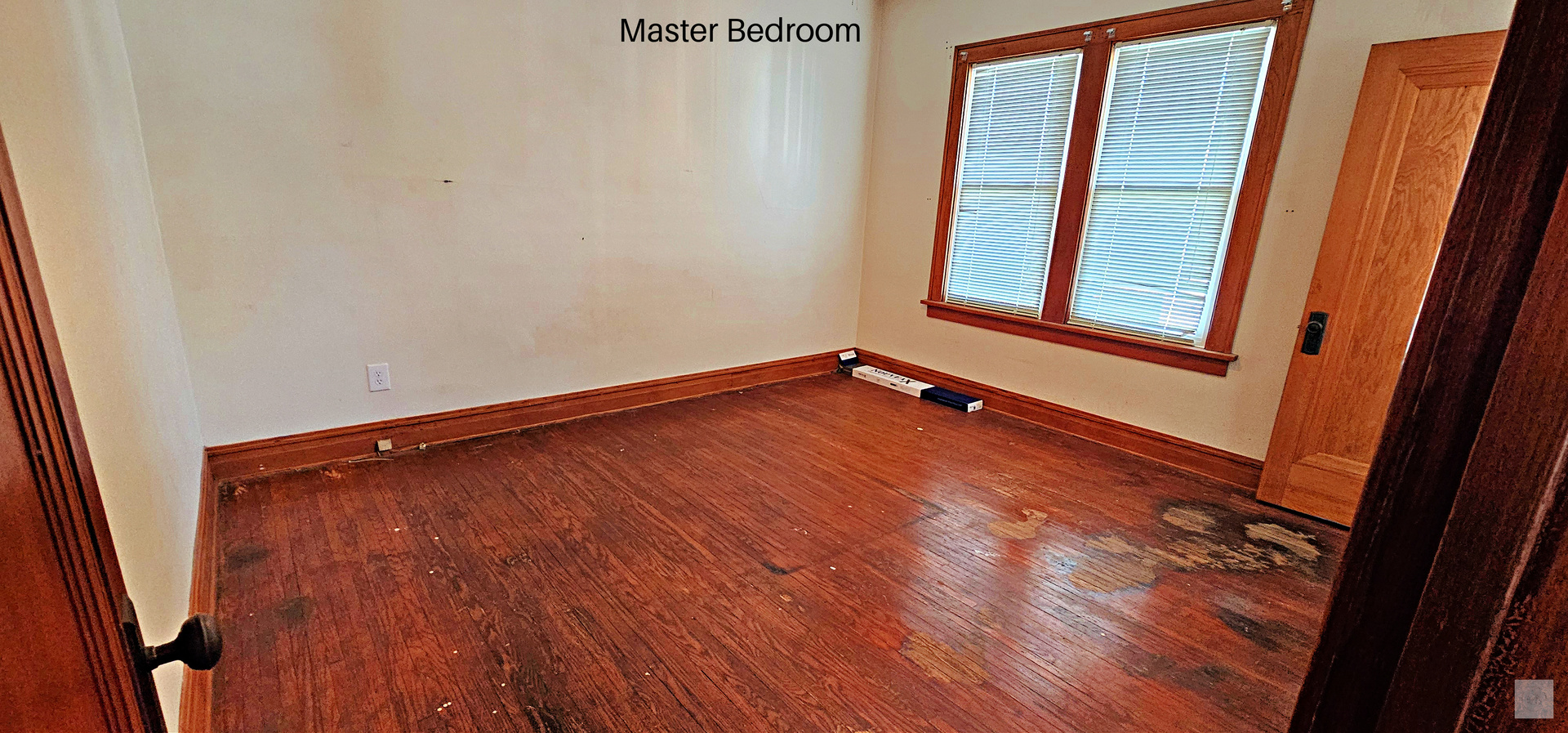 511 S Bloomington Street Property Photo 19