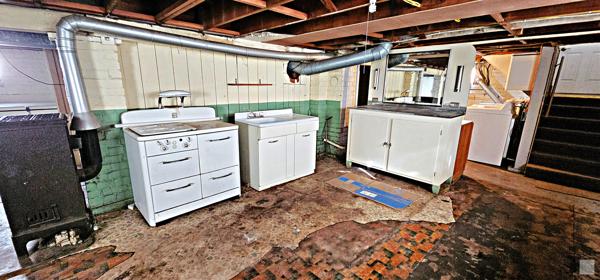 511 S Bloomington Street Property Photo 30
