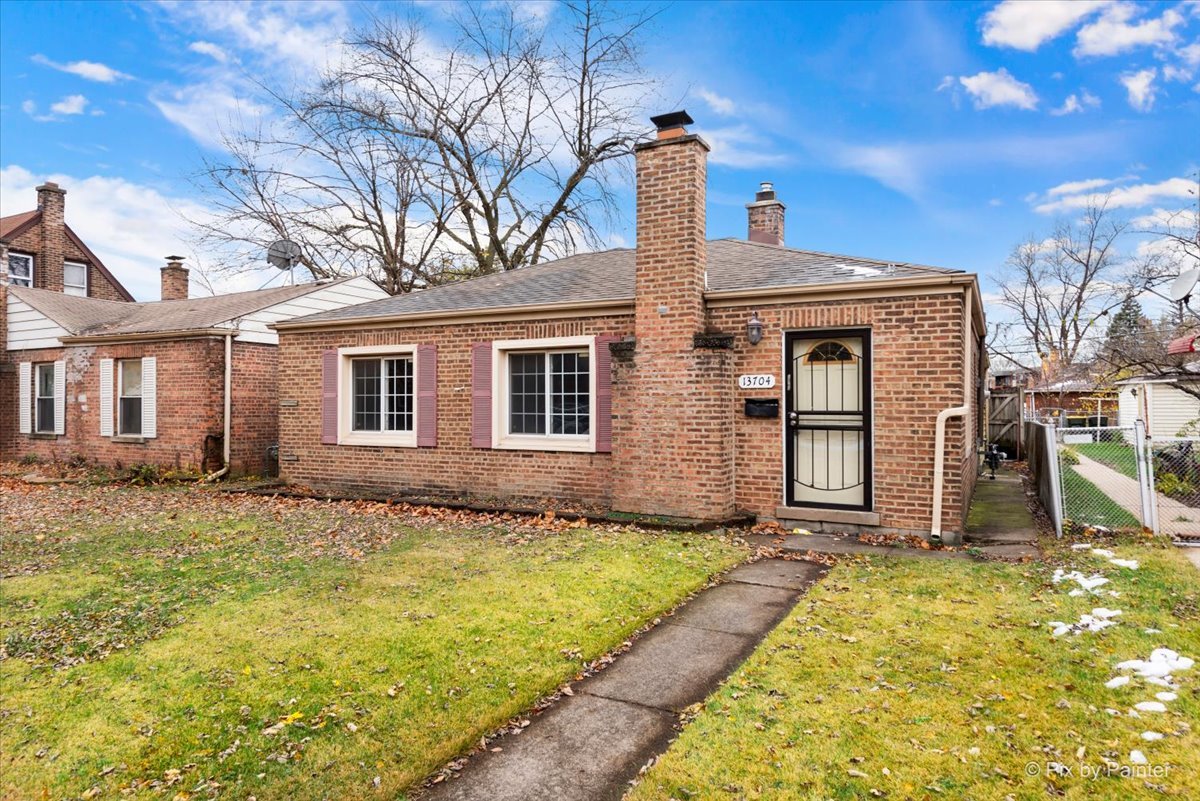 13704 S Atlantic Avenue Property Photo 3