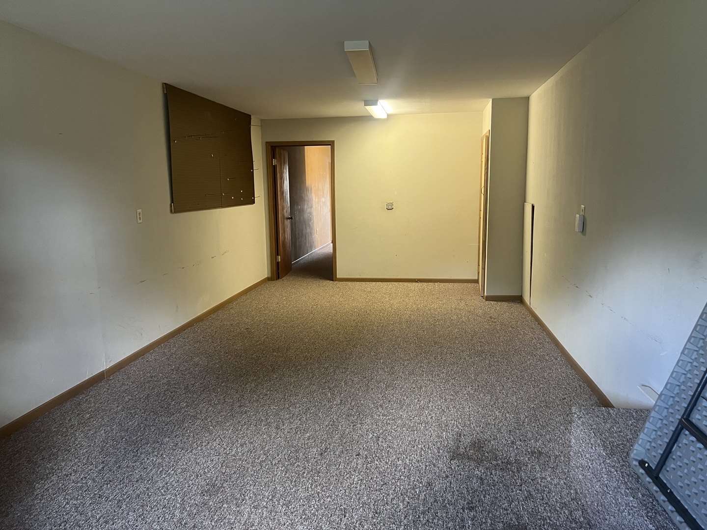 9843 Hoover Rd Property Photo 15