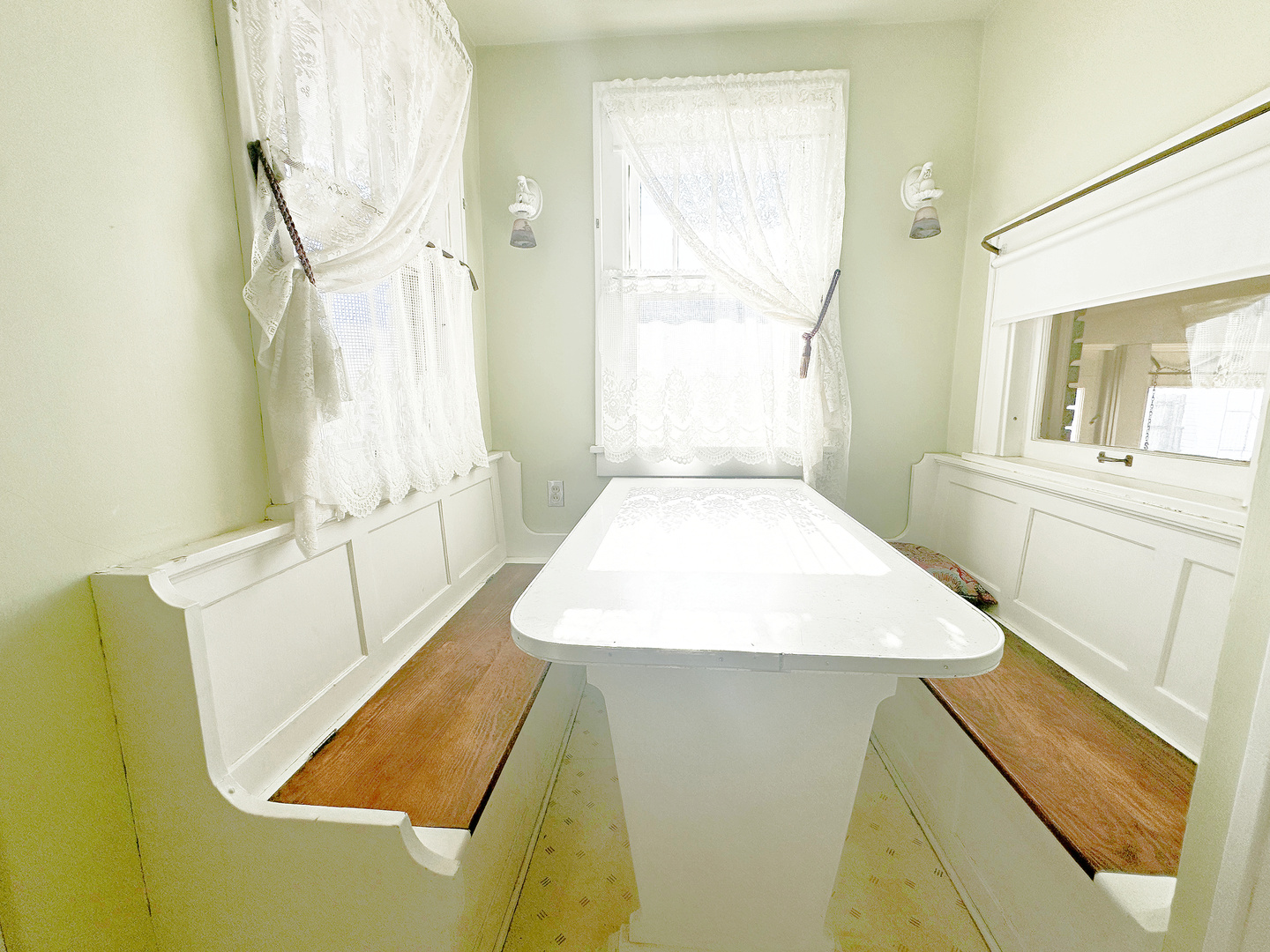 306 S Vermillion Street Property Photo 12