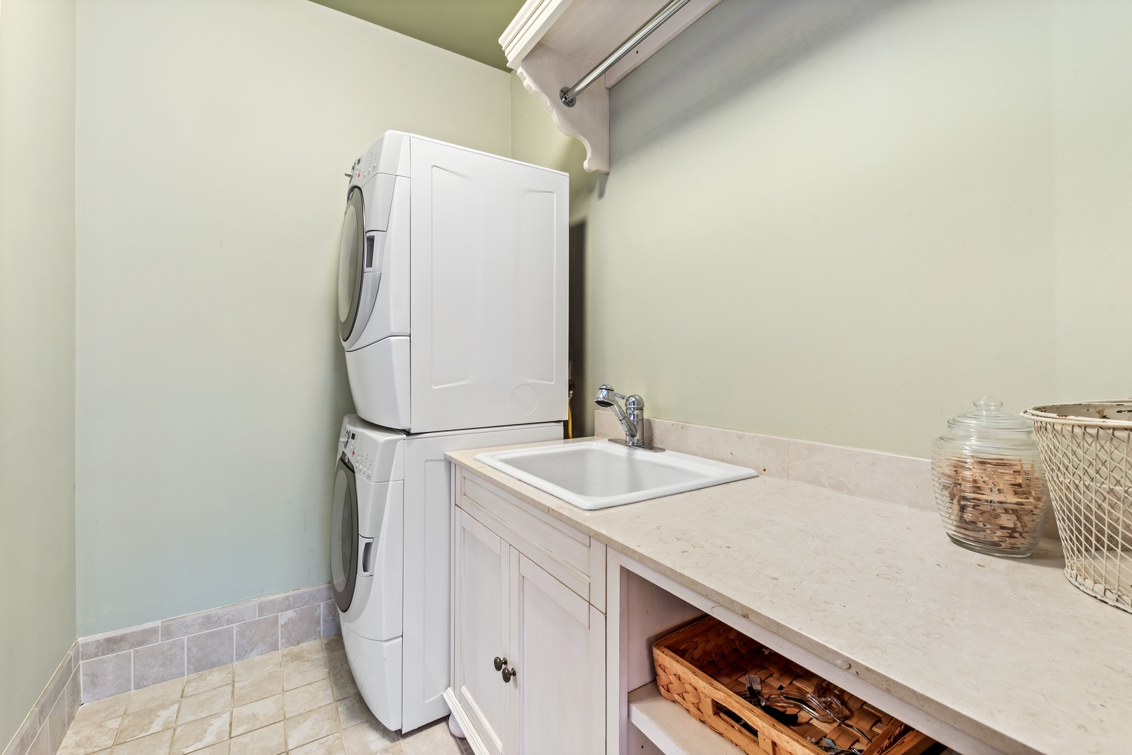 18 Hidden Brook Drive Property Photo 33
