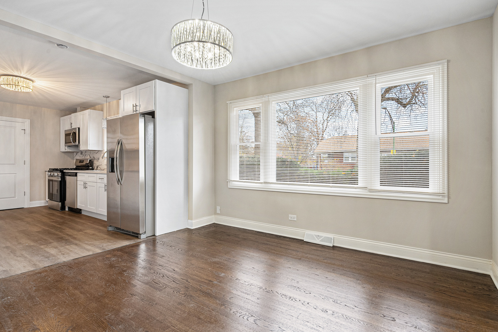1300 W 97th Street Property Photo 6