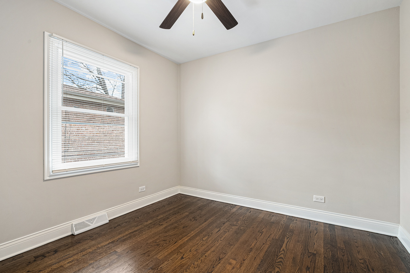 1300 W 97th Street Property Photo 14