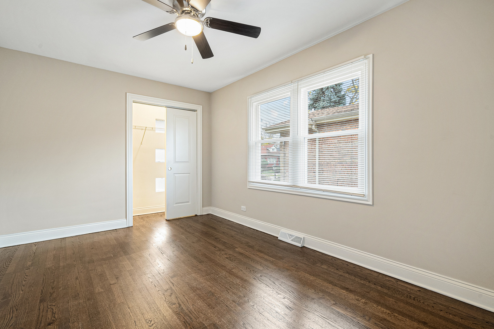 1300 W 97th Street Property Photo 16