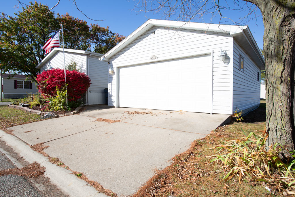 415 Autumn Oaks Road Property Photo 18
