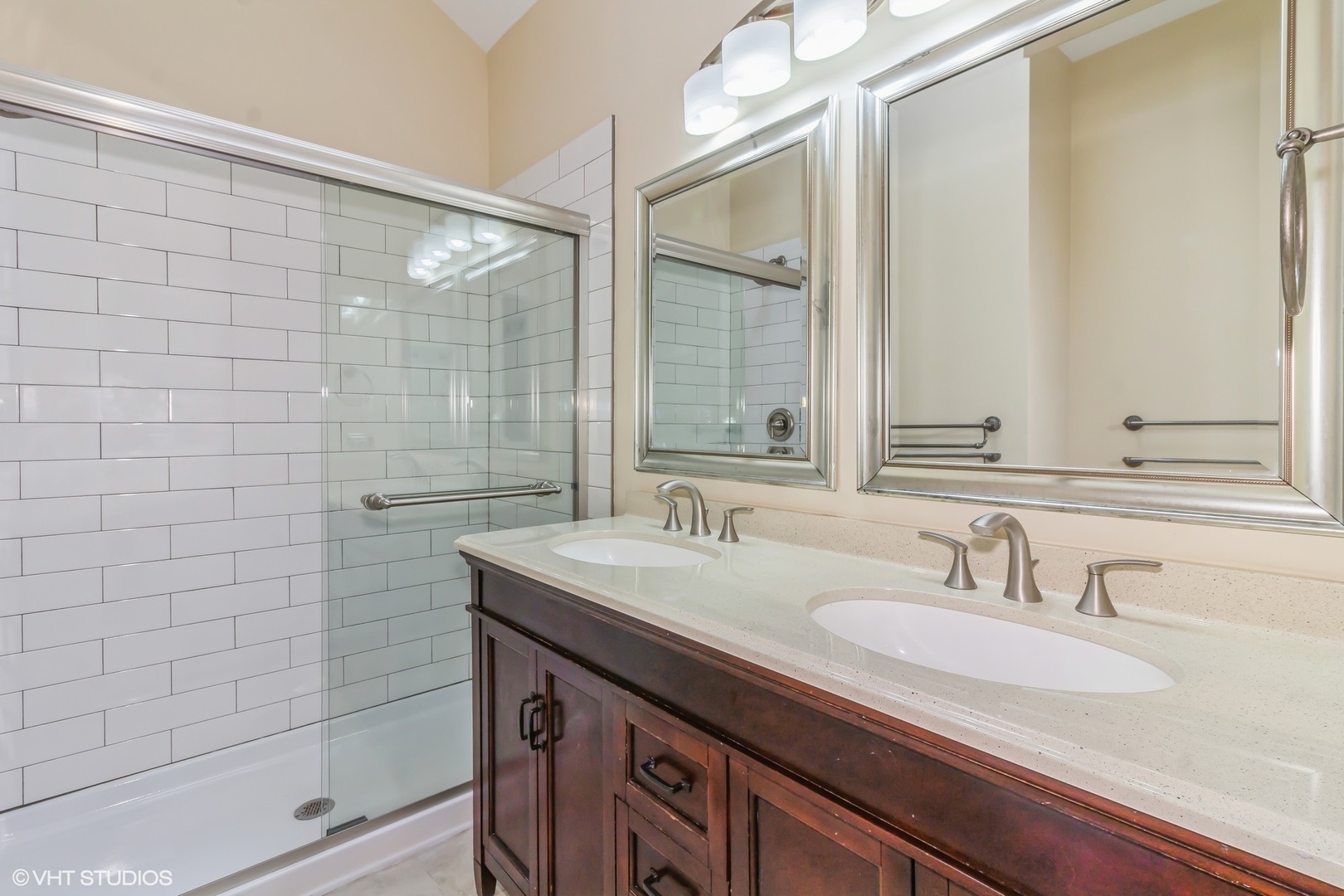 580 Chestnut Drive Property Photo 9