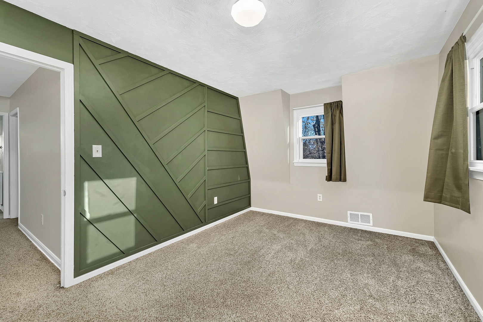 22940 W Essex Drive Property Photo 16