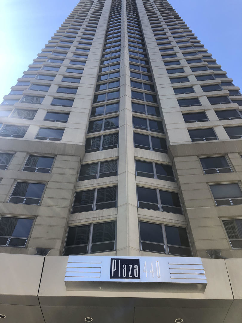 440 N Wabash Avenue 2907 Property Photo 1