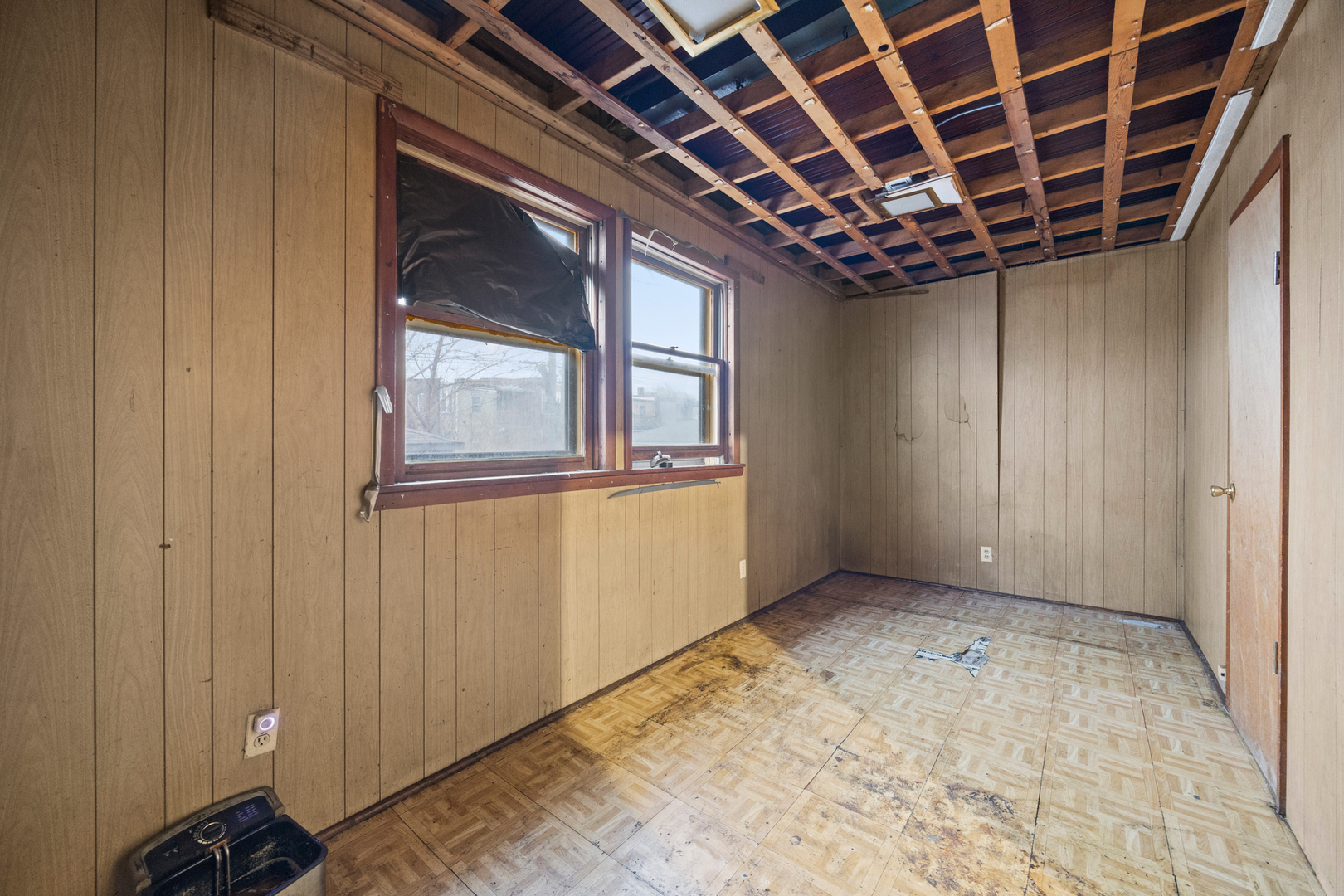 7519 S Aberdeen Street Property Photo 19