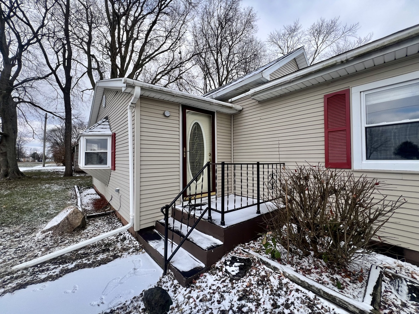 201 N Chicago Street Property Photo 3