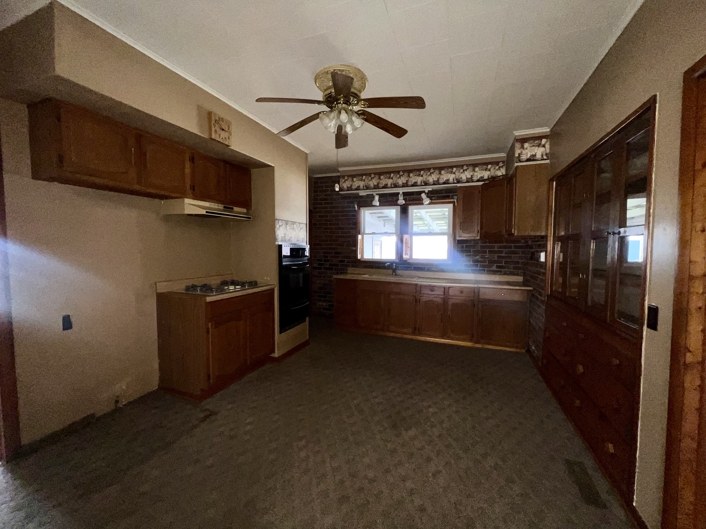 201 N Chicago Street Property Photo 12
