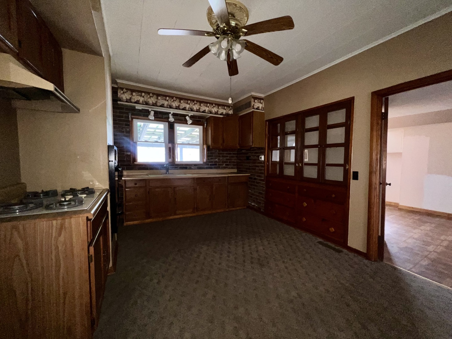 201 N Chicago Street Property Photo 13