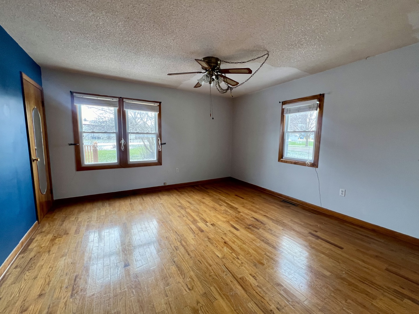 201 N Chicago Street Property Photo 15