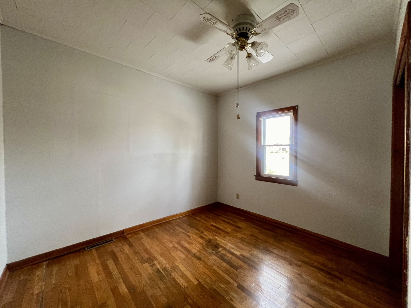 201 N Chicago Street Property Photo 18