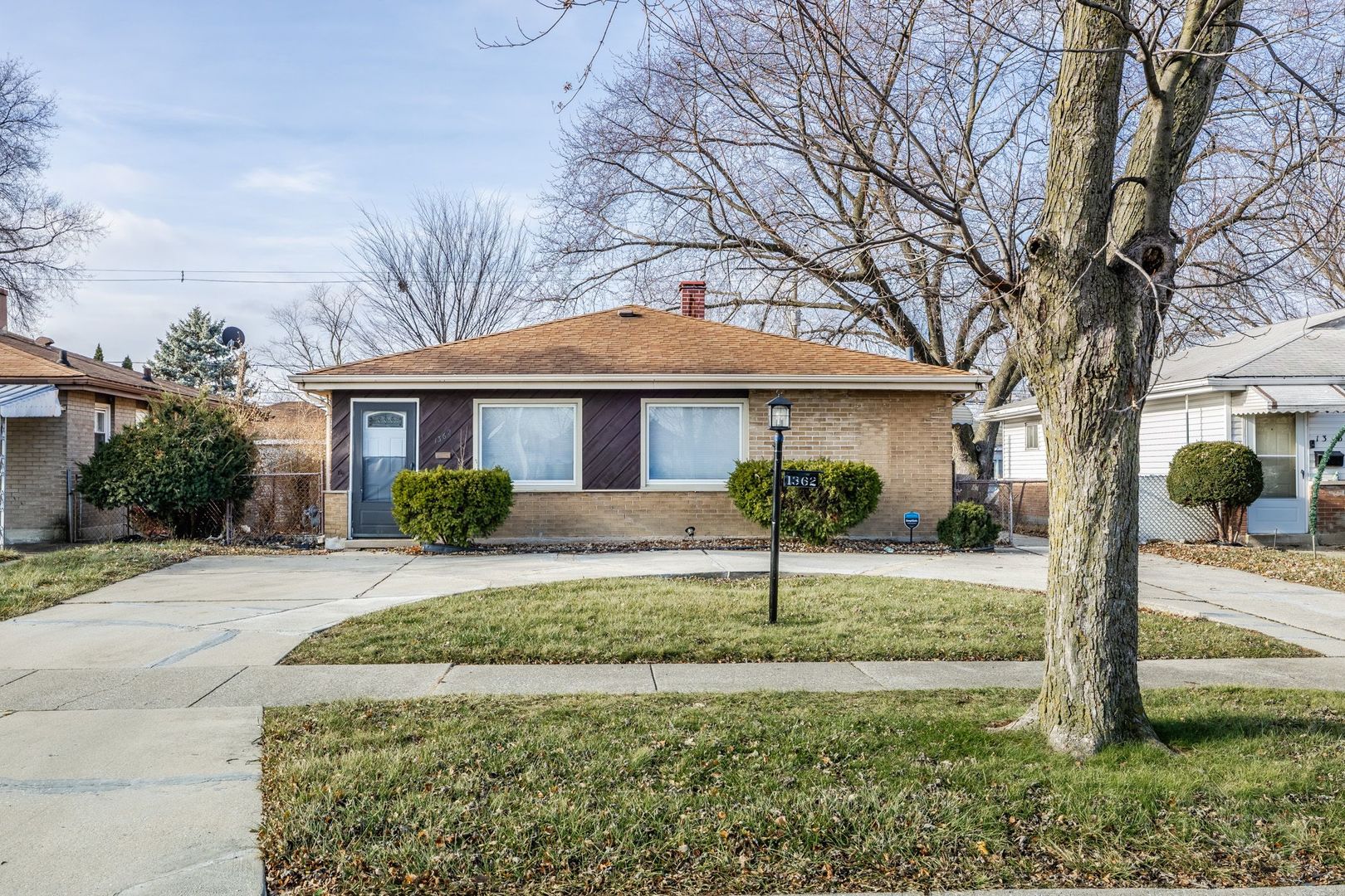 1362 Greenbay Avenue Property Photo