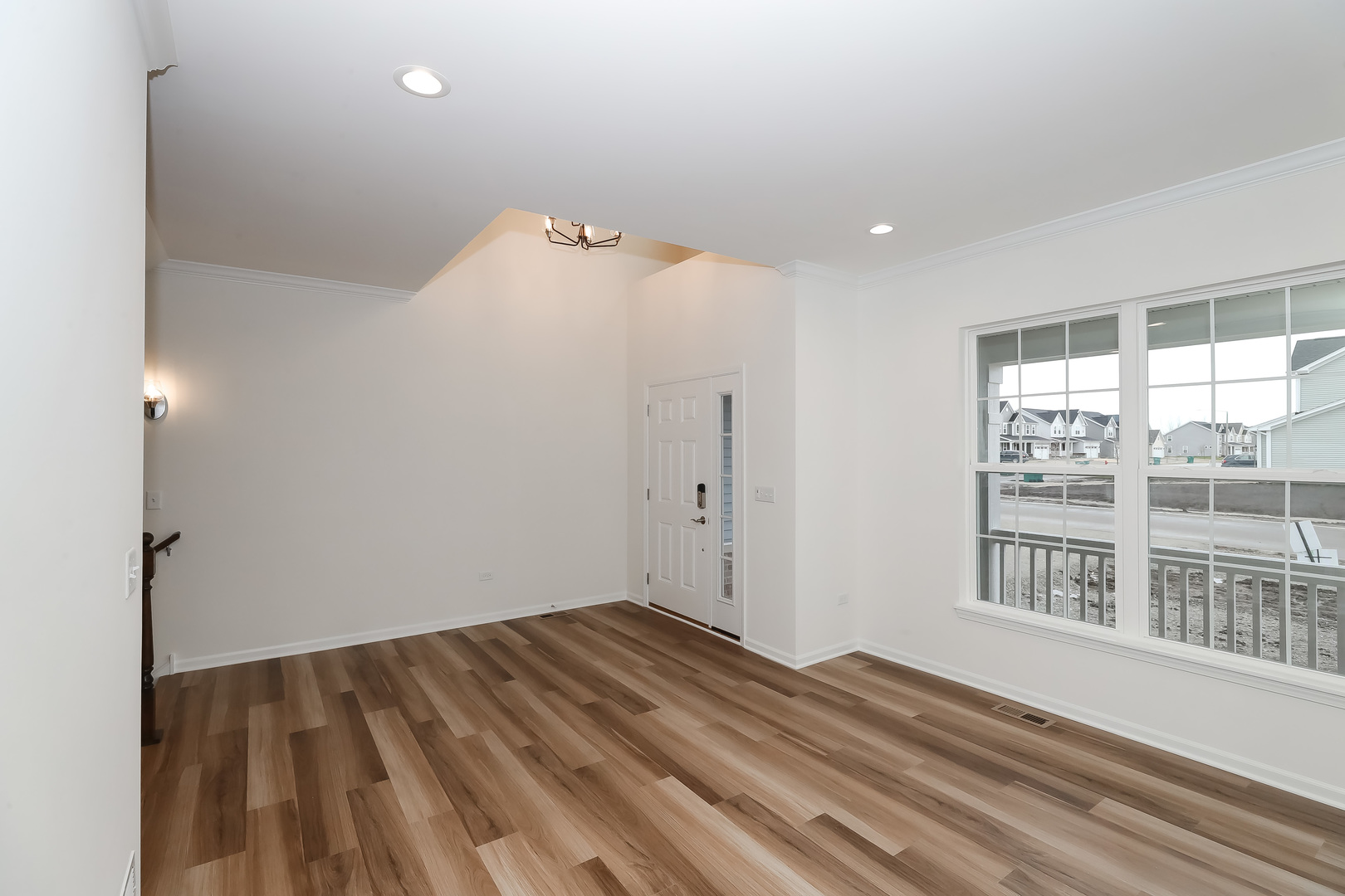 11381 Saxony Street Property Photo 4