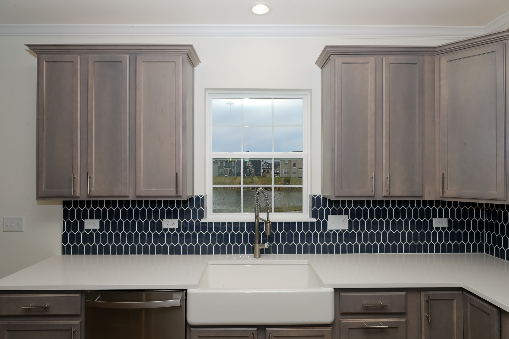 11381 Saxony Street Property Photo 8