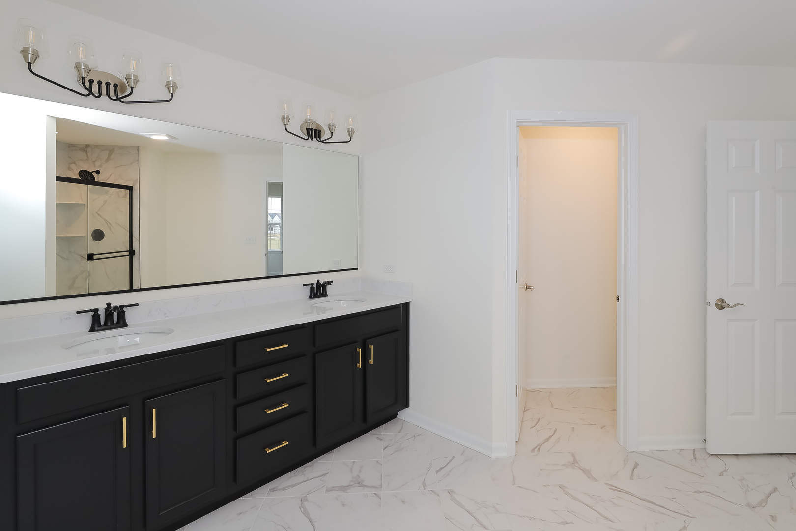 11381 Saxony Street Property Photo 21