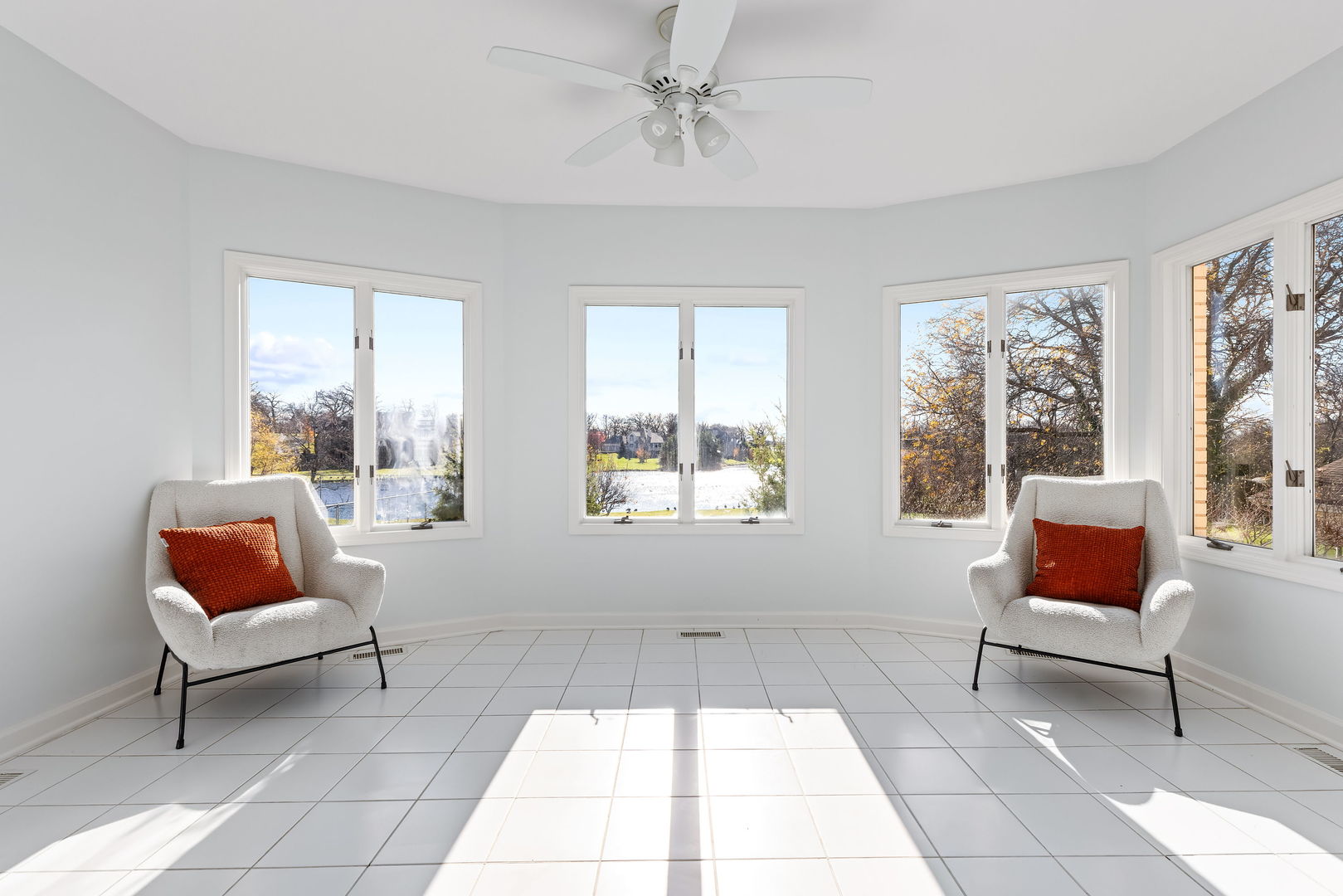 1 Horseshoe Lane Property Photo 15