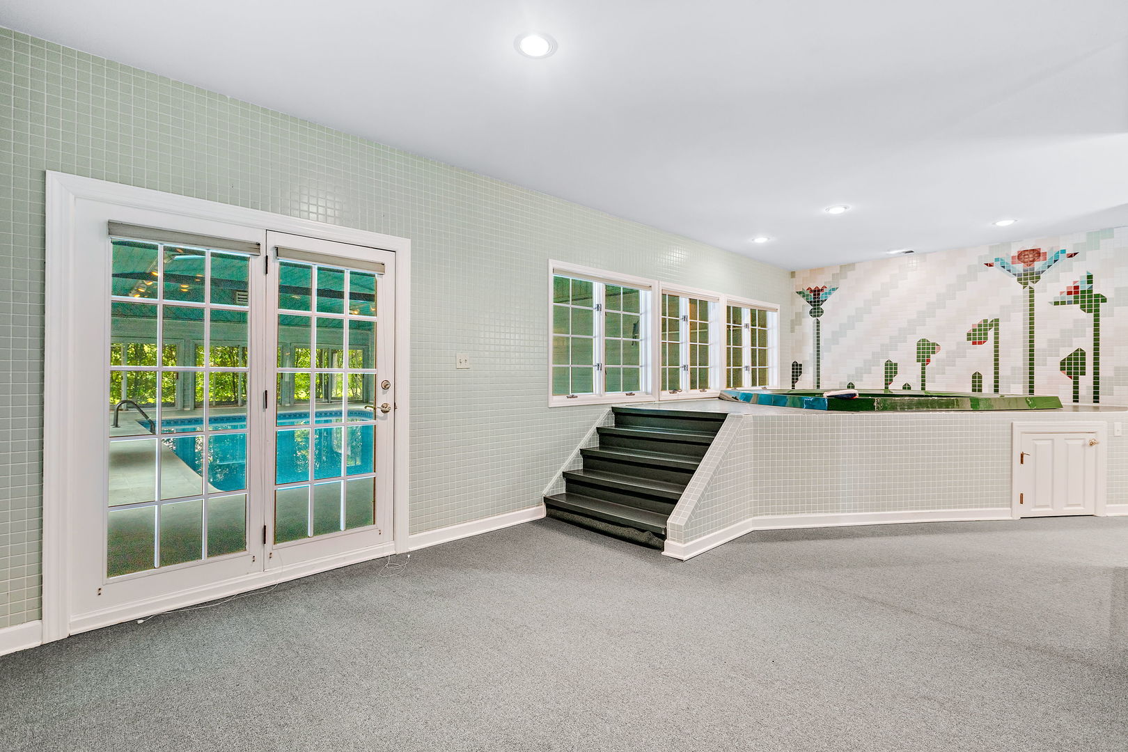 1 Horseshoe Lane Property Photo 25