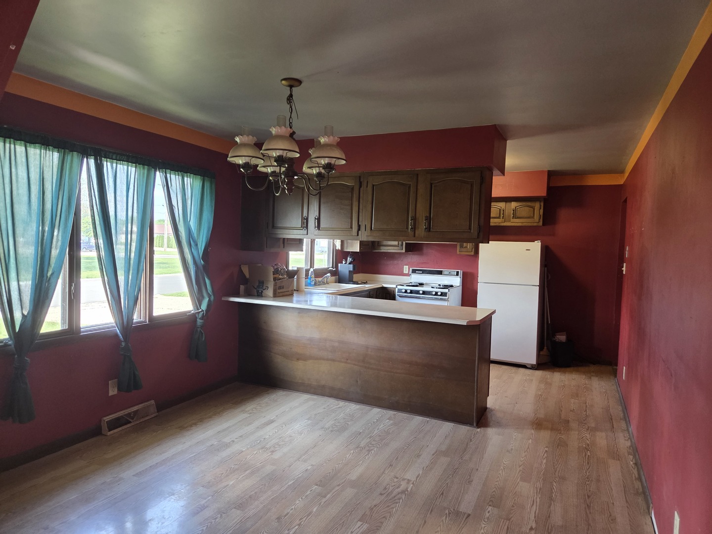 630 23rd Street Property Photo 6