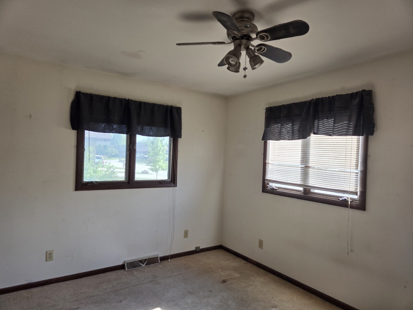 630 23rd Street Property Photo 7