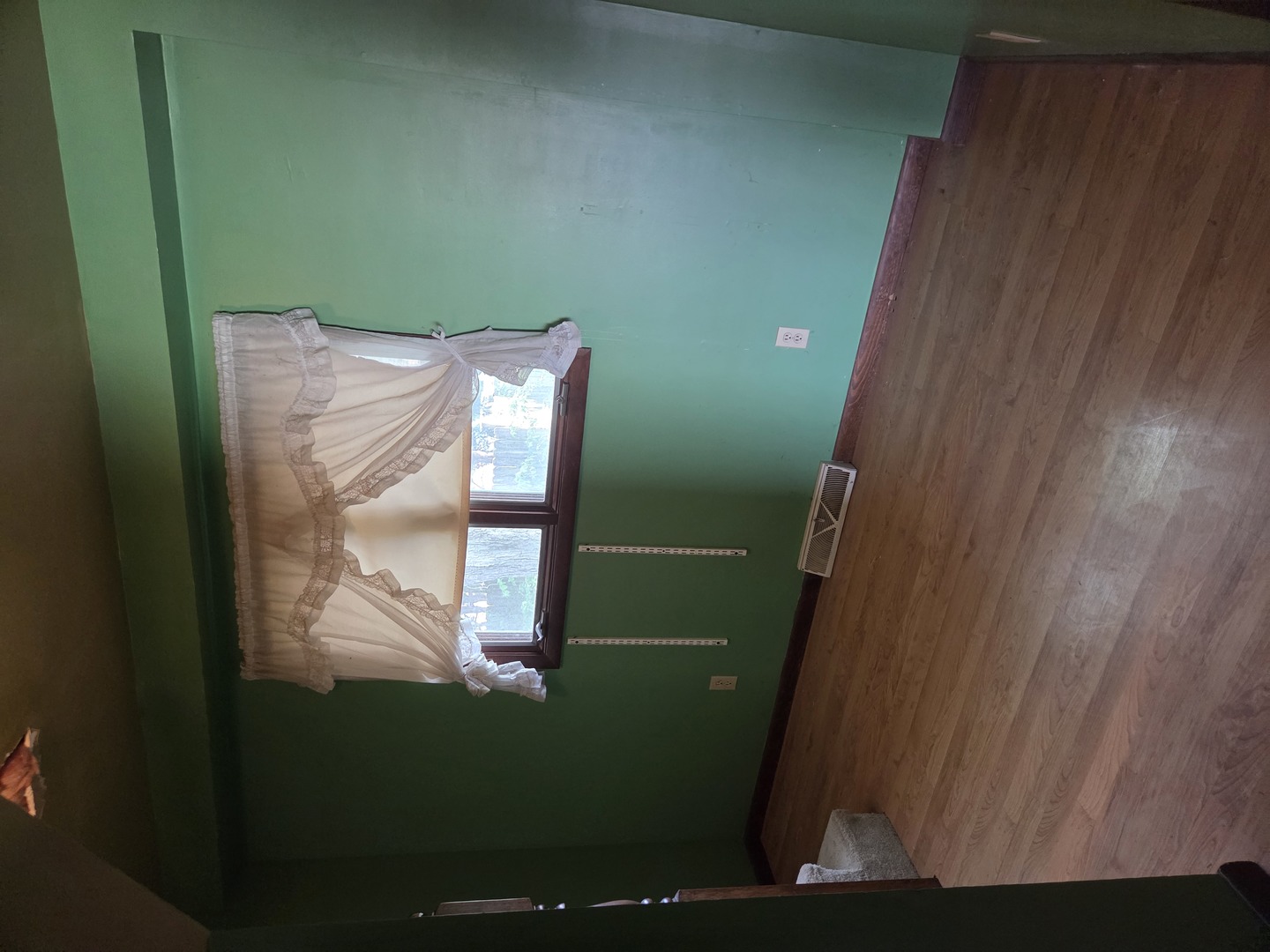 630 23rd Street Property Photo 9