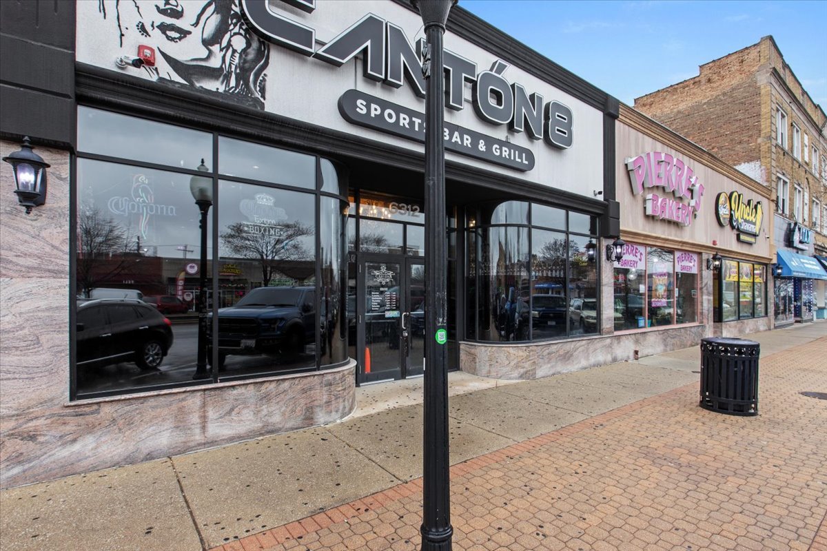 6310-12 W Cermak Road Property Photo 21