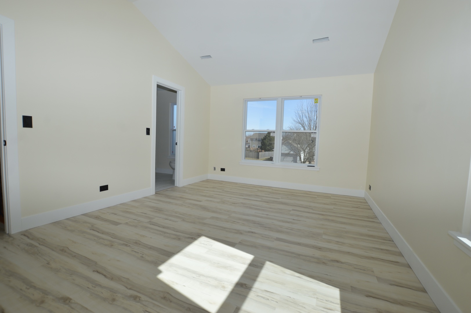 11895 Blue Bayou Drive Property Photo 16