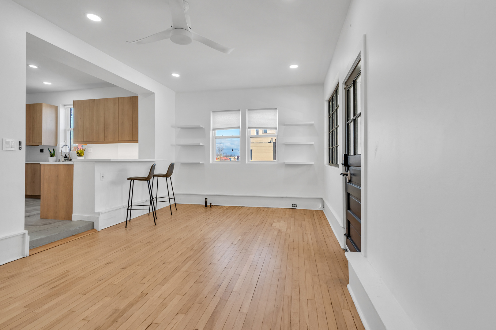 3307 W Irving Park Road Property Photo 21