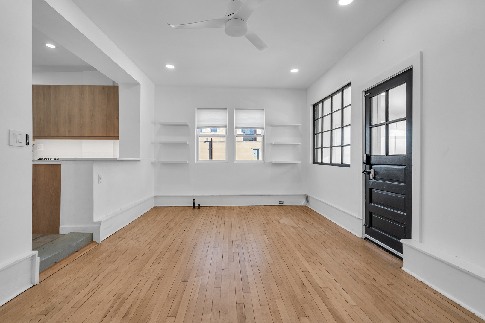 3307 W Irving Park Road Property Photo 23