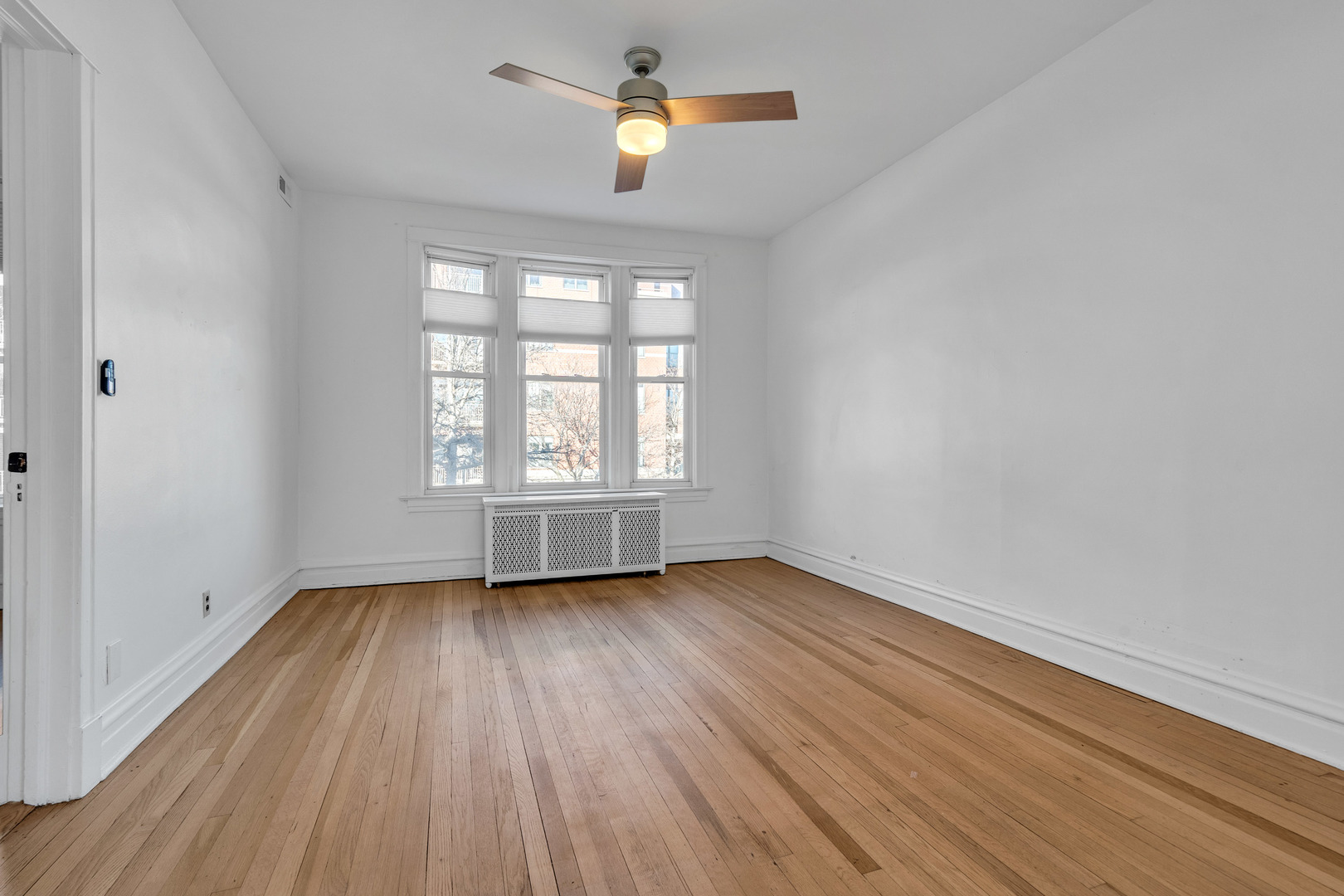 3307 W Irving Park Road Property Photo 25