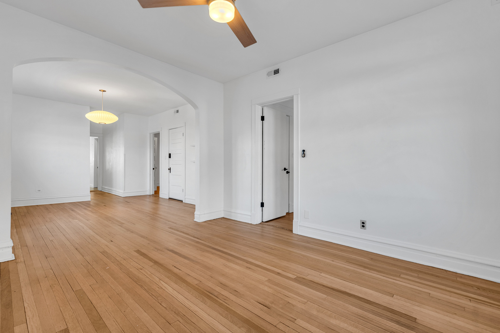 3307 W Irving Park Road Property Photo 29
