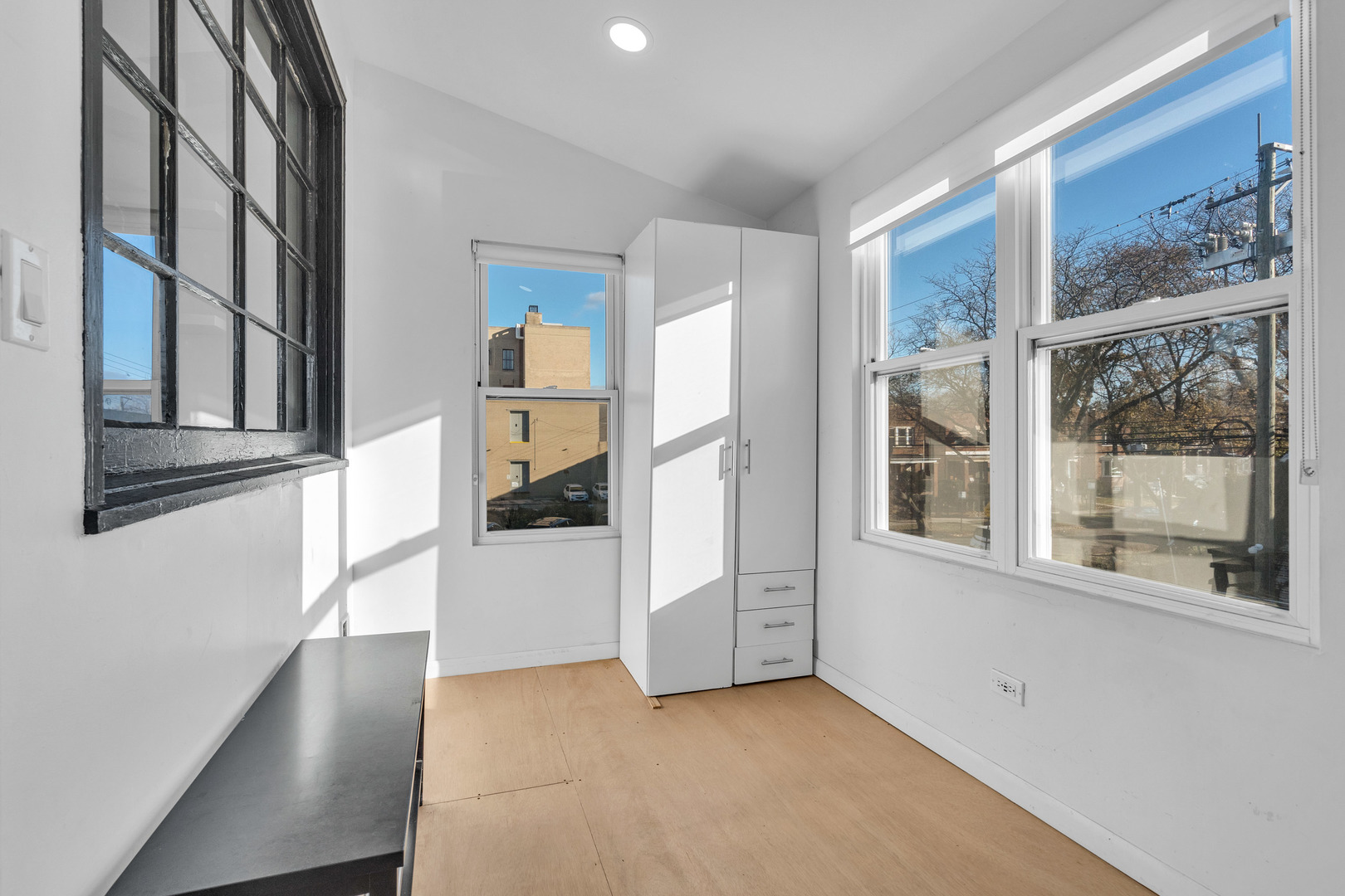 3307 W Irving Park Road Property Photo 34