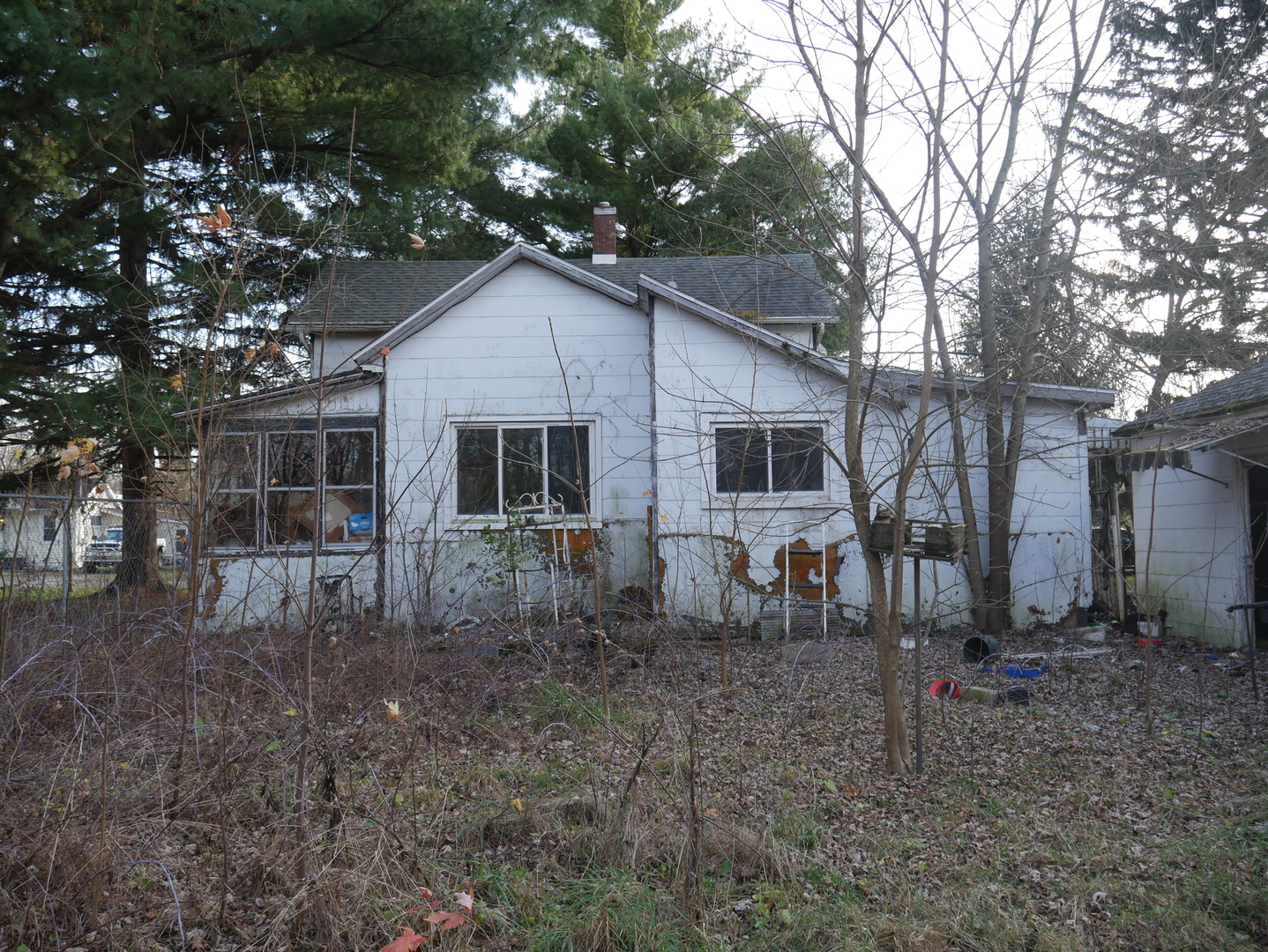 495 W Concord Place Property Photo 7