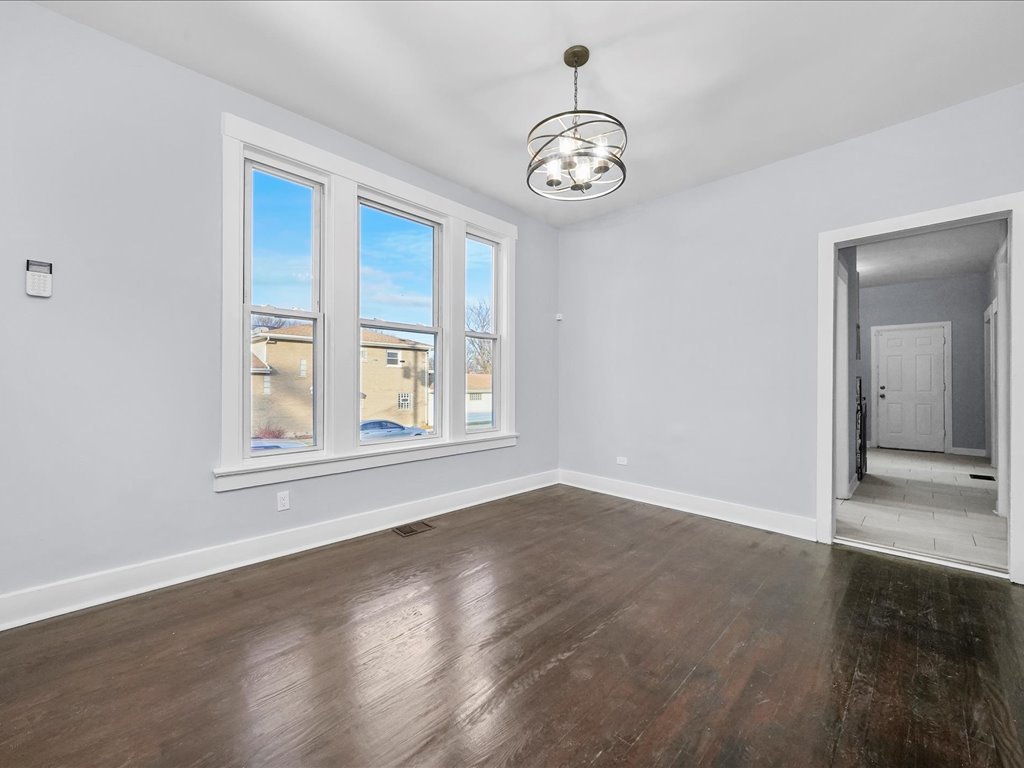 6501 S Hamilton Avenue Property Photo 16
