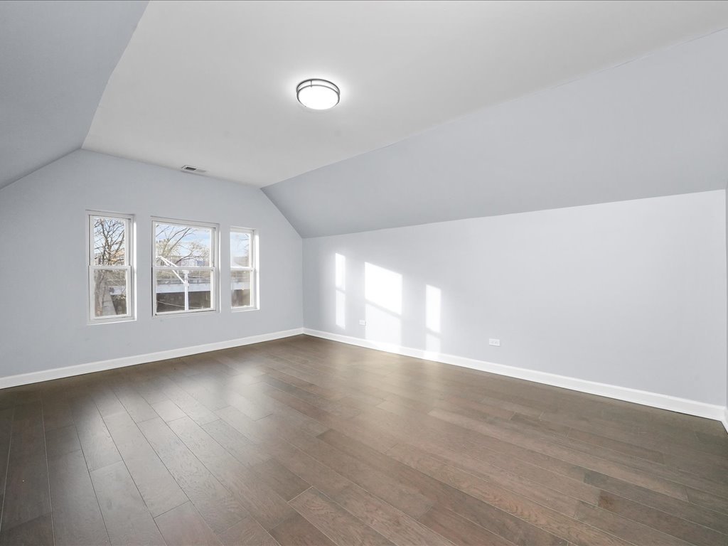 6501 S Hamilton Avenue Property Photo 21