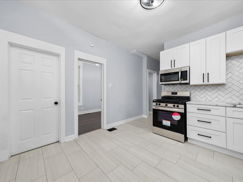 6501 S Hamilton Avenue Property Photo 43