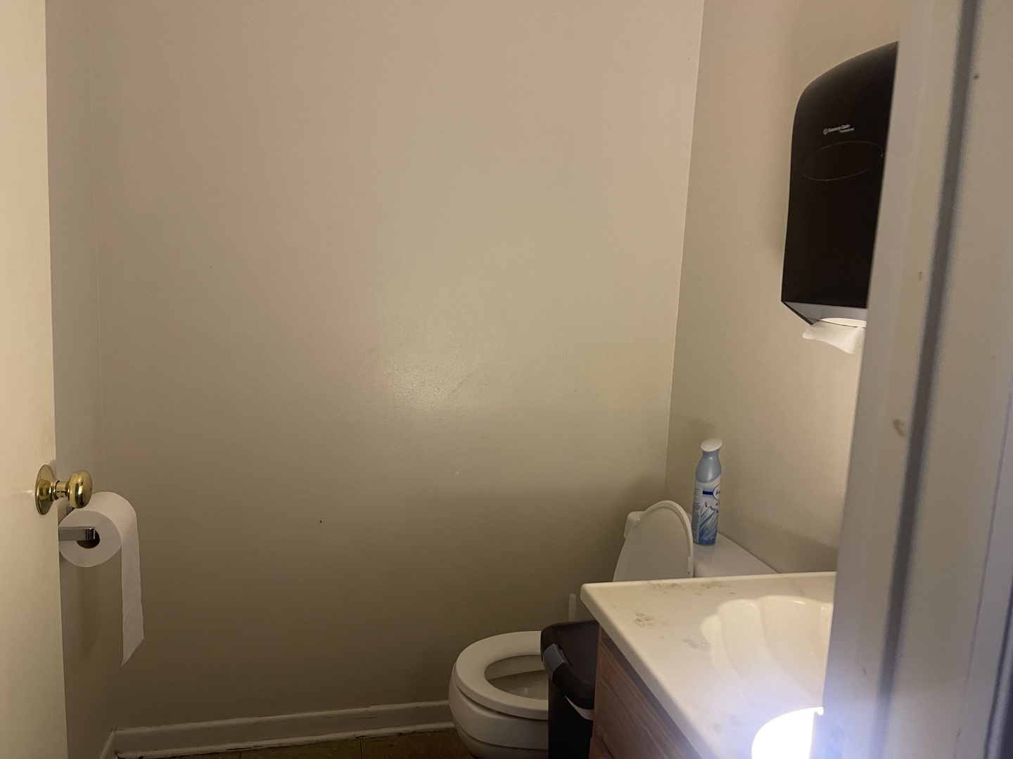 69 N Broadway Street 69-73 Property Photo 9