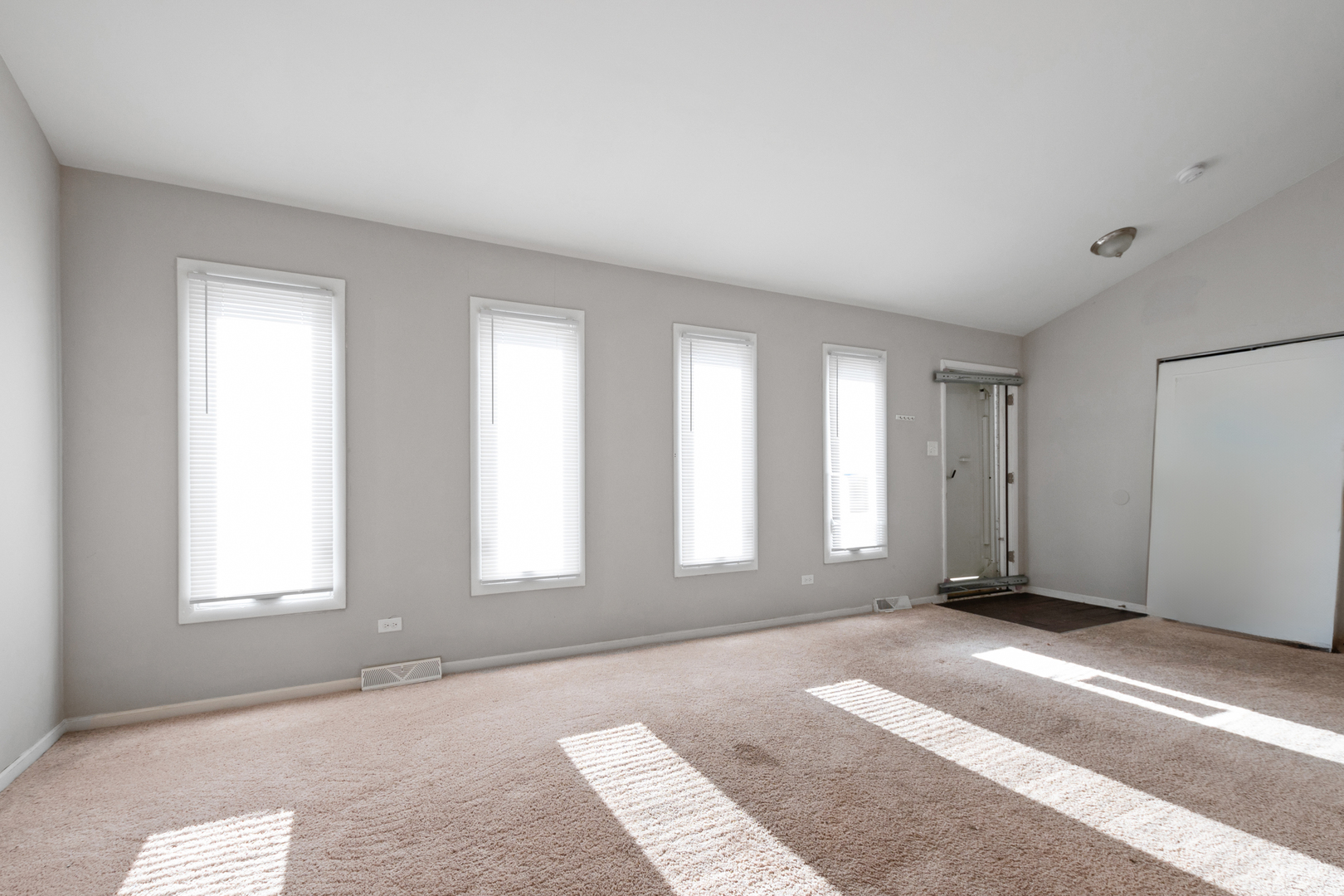 17820 Tanglewood Court Property Photo 2