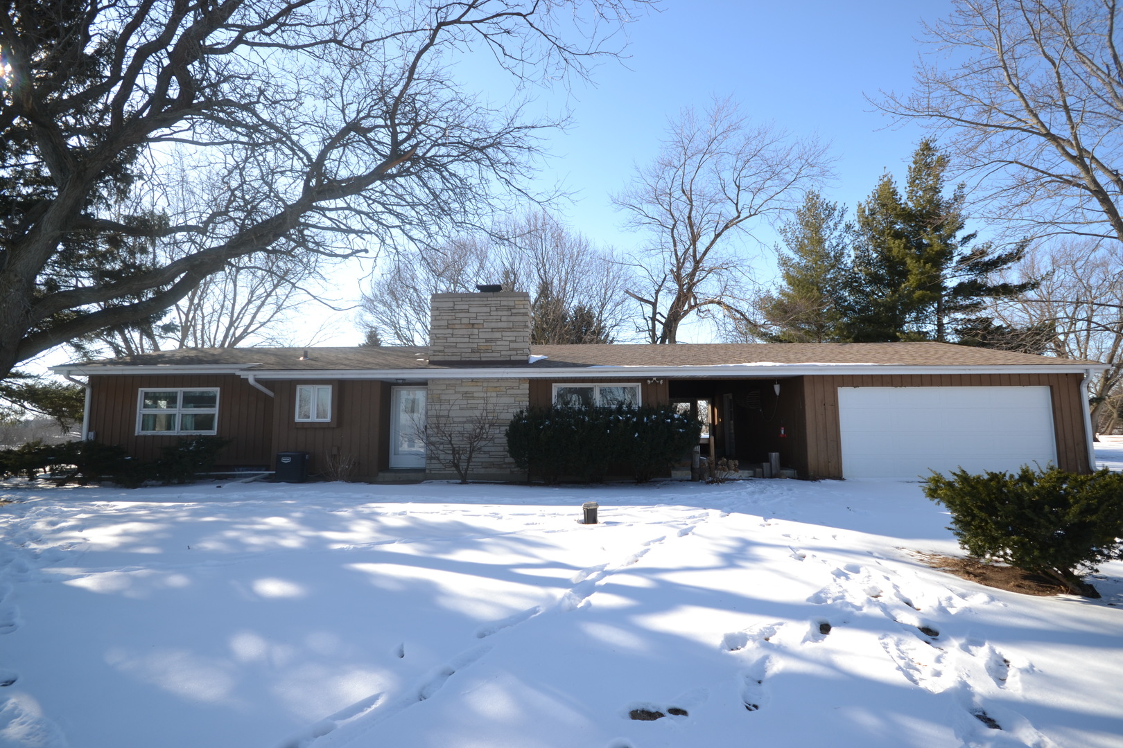 13 N062 Brier Hill Rd Property Photo