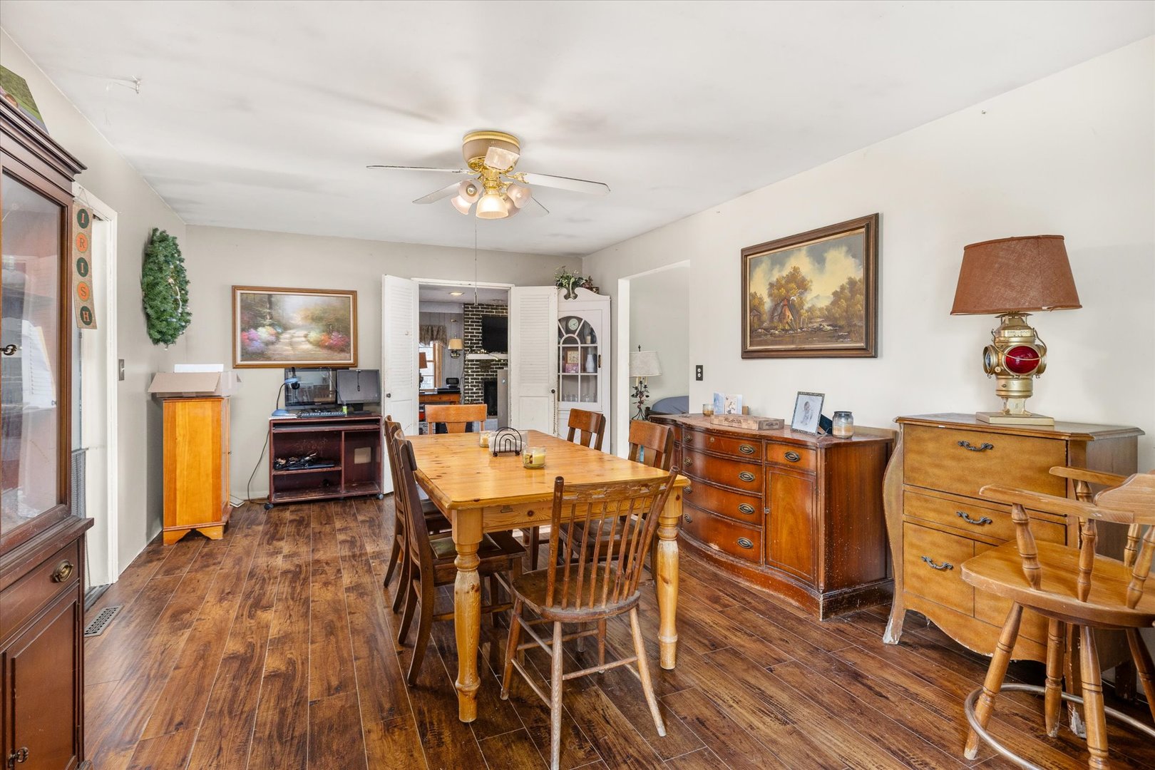 24726 W Pleasant Court Property Photo 6