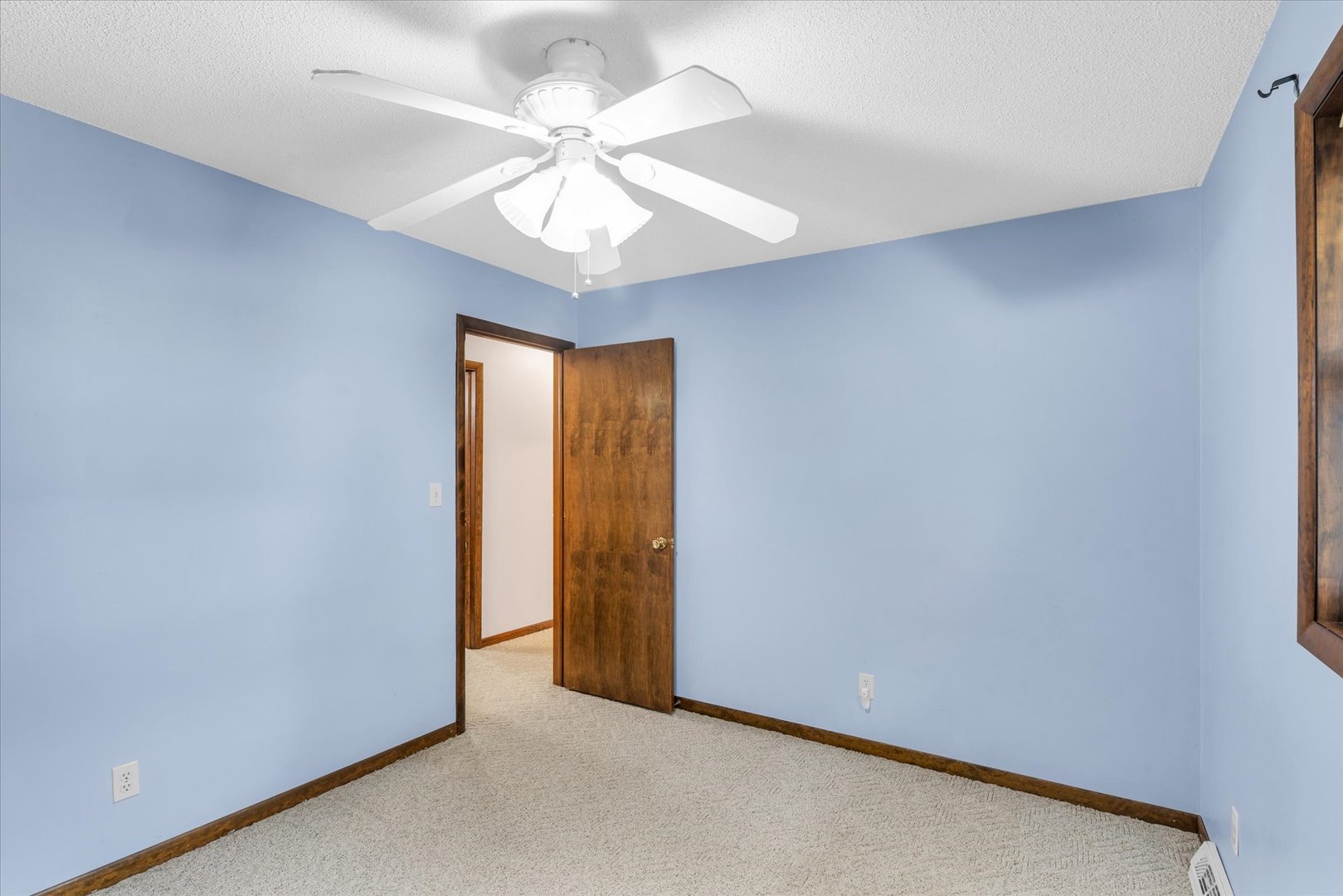 721 E 200 N Road Property Photo 22