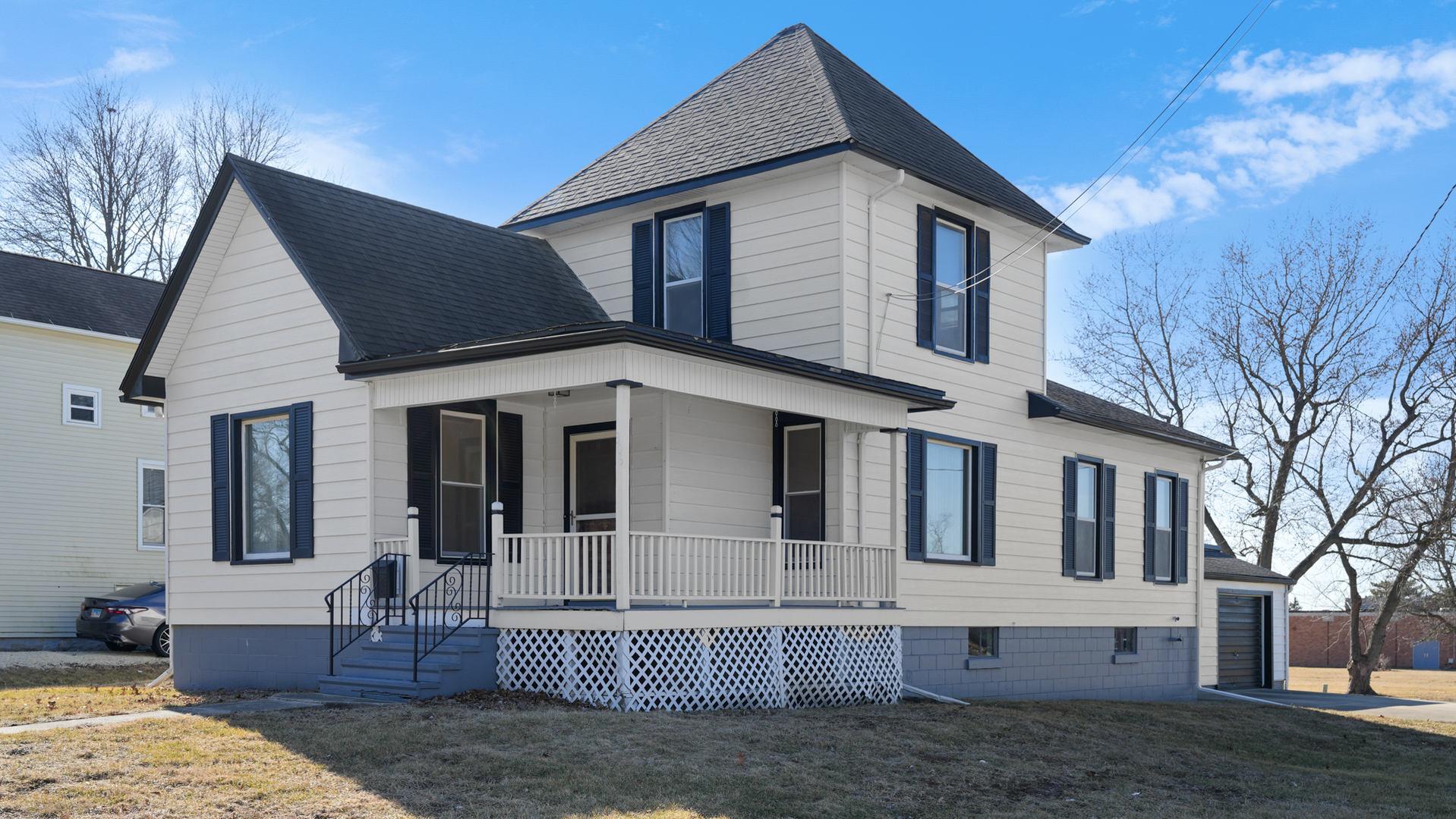 306 S Cherry Street Property Photo