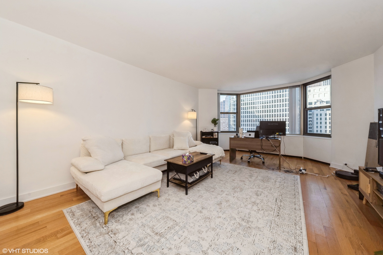 535 N Michigan Avenue 2311 Property Photo 4