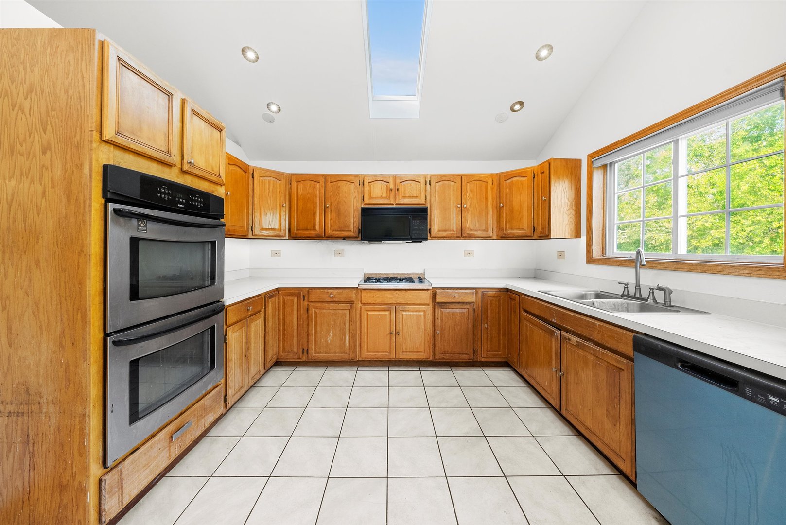 255 Central Avenue Property Photo 17