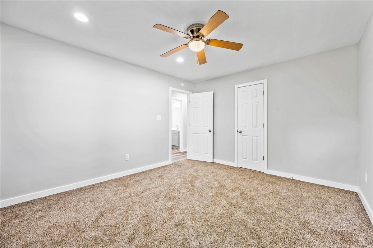 405 N Walnut Street Property Photo 10