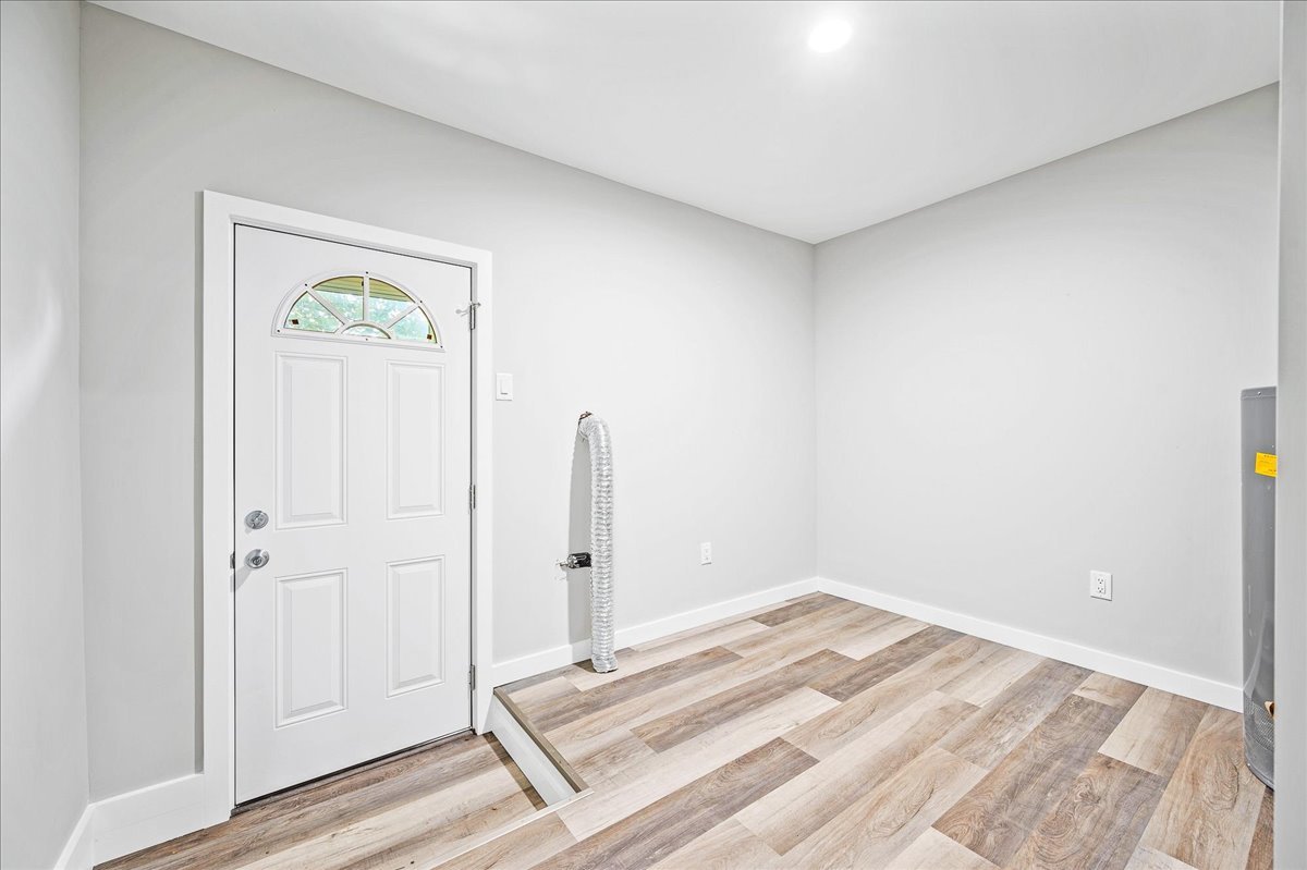 405 N Walnut Street Property Photo 14