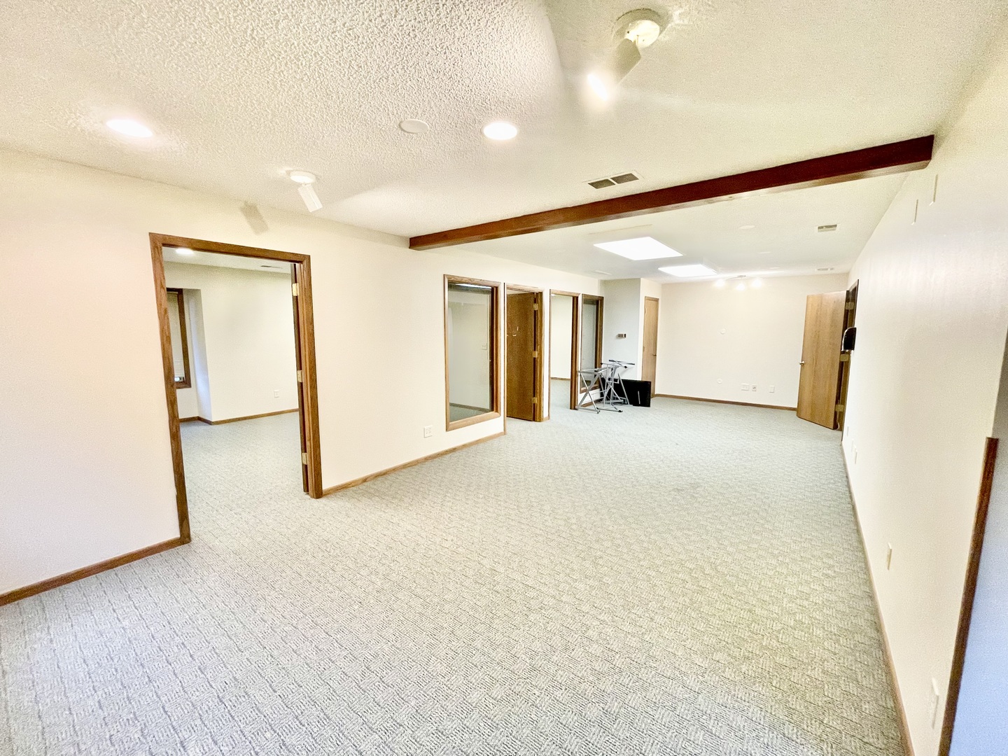 2000 Larkin Avenue 301-302 Property Photo 5